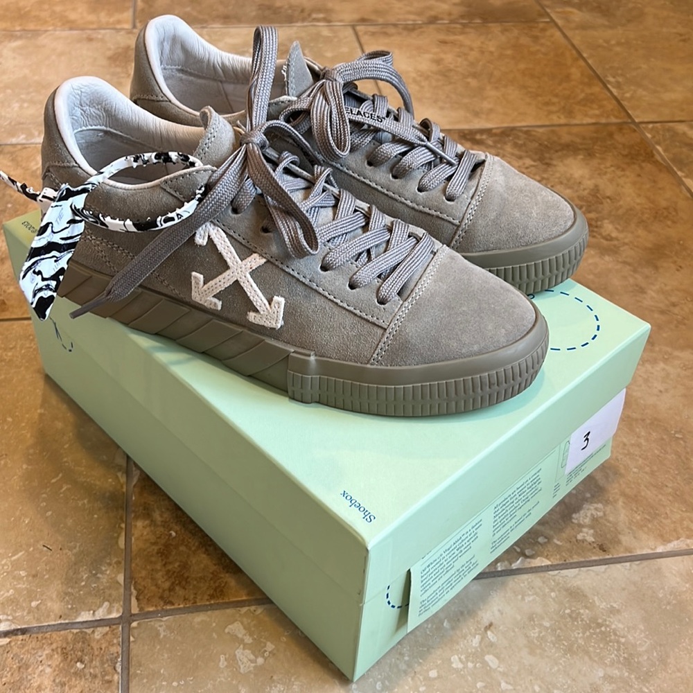 Off White Sneakers